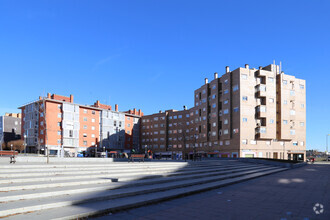 Plaza del Mar Caribe, 1, Coslada, Madrid for rent Primary Photo- Image 1 of 4