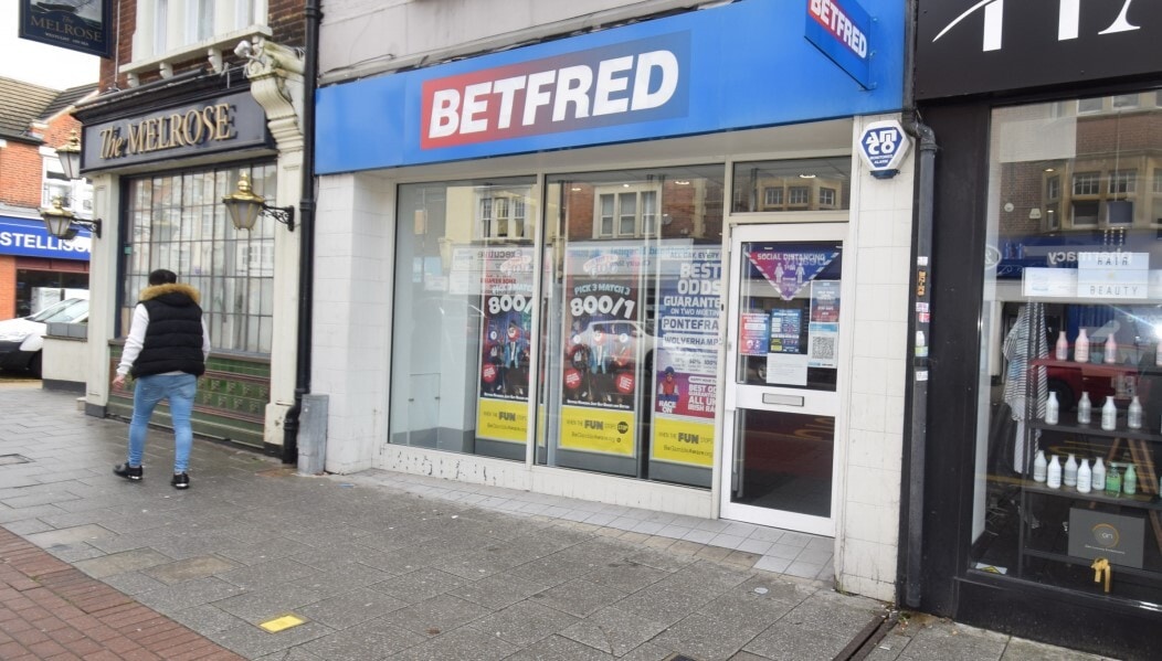 166 Hamlet Court Rd, Southend On Sea for sale Building Photo- Image 1 of 1