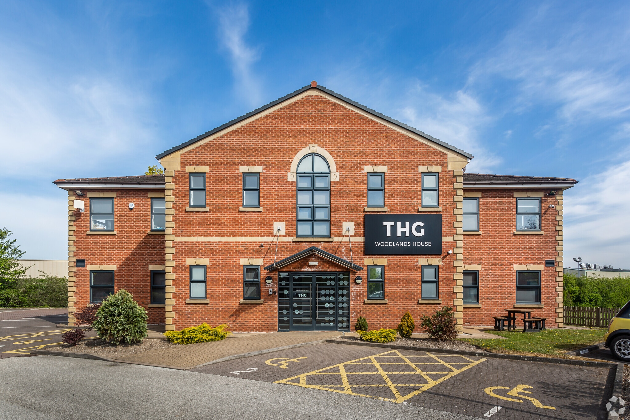Rudheath Way, Northwich to rent Primary Photo- Image 1 of 9