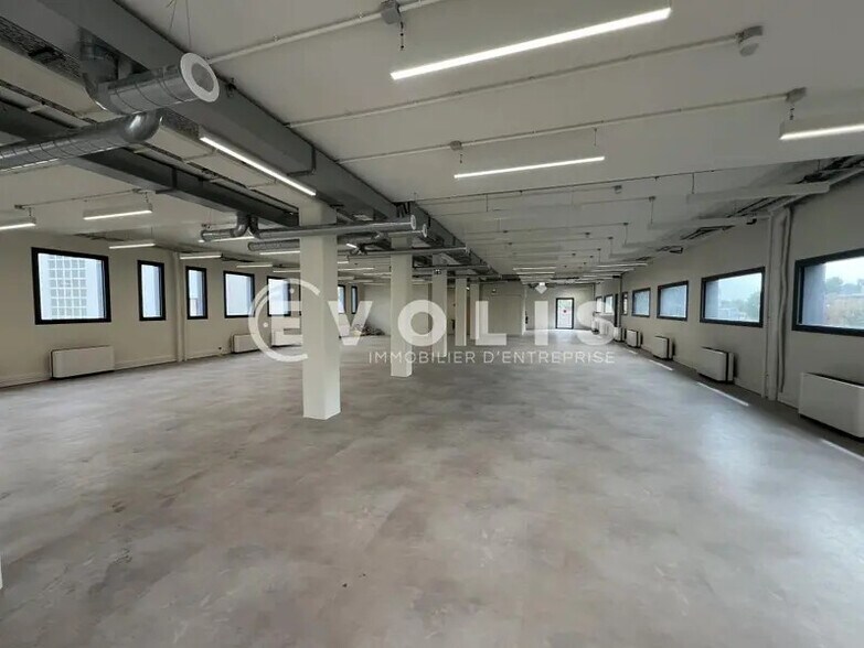 Office in Nogent-sur-Marne to rent - Interior Photo - Image 1 of 6