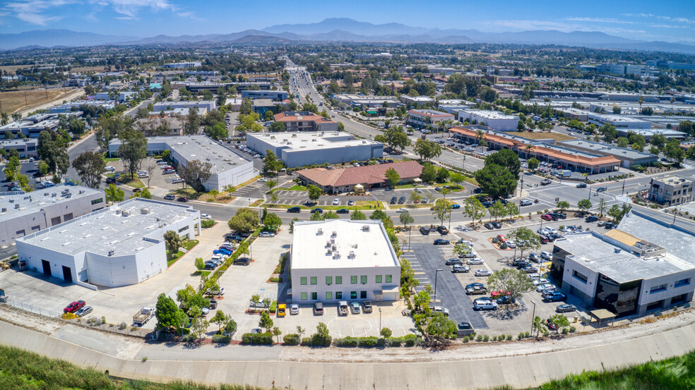 41823 Enterprise Cir N, Temecula, CA for rent - Aerial - Image 3 of 7