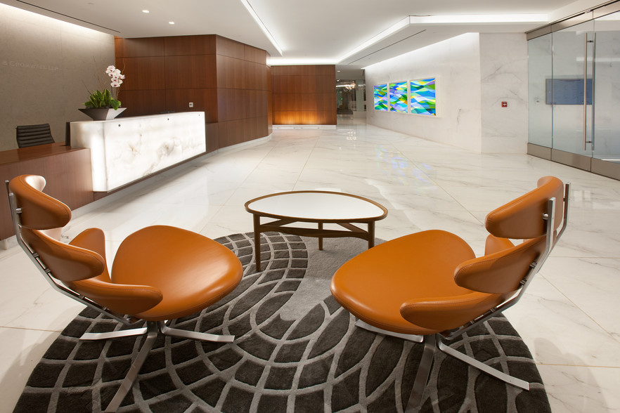 1700 New York Ave NW, Washington, DC for rent - Lobby - Image 2 of 7