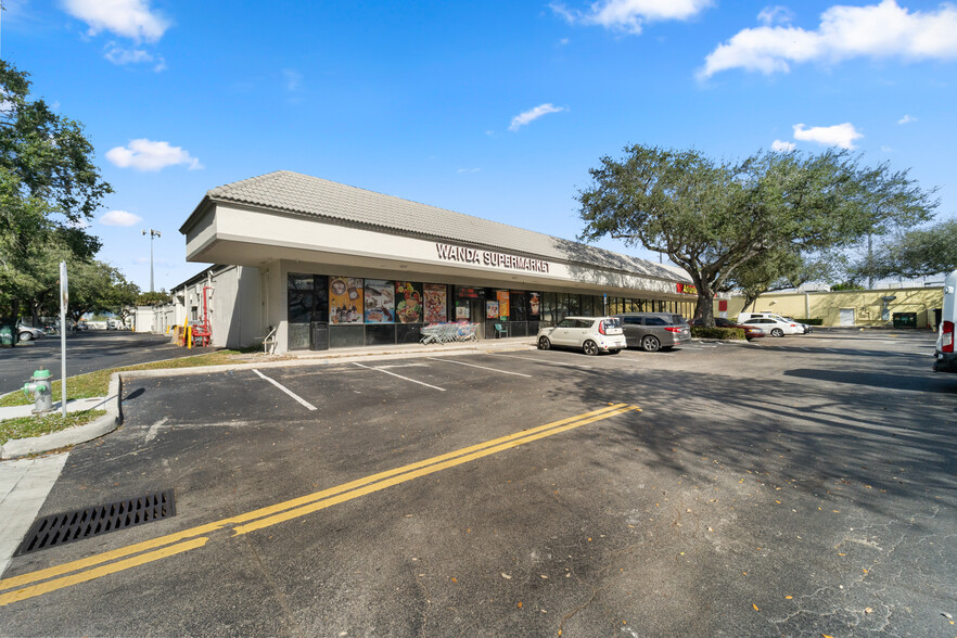 2500-2580 State Road 7, Hollywood, FL for rent - Building Photo - Image 3 of 5