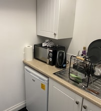 22 High St, Pinner to rent Interior Photo- Image 2 of 5