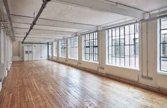 96 De Beauvoir Rd, London to rent Interior Photo- Image 1 of 1