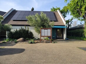 829 Sonoma Ave, Santa Rosa, CA for rent Building Photo- Image 1 of 6