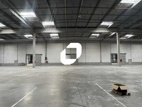 7 Rue Pierre Josse, Bondoufle to rent Interior Photo- Image 2 of 5