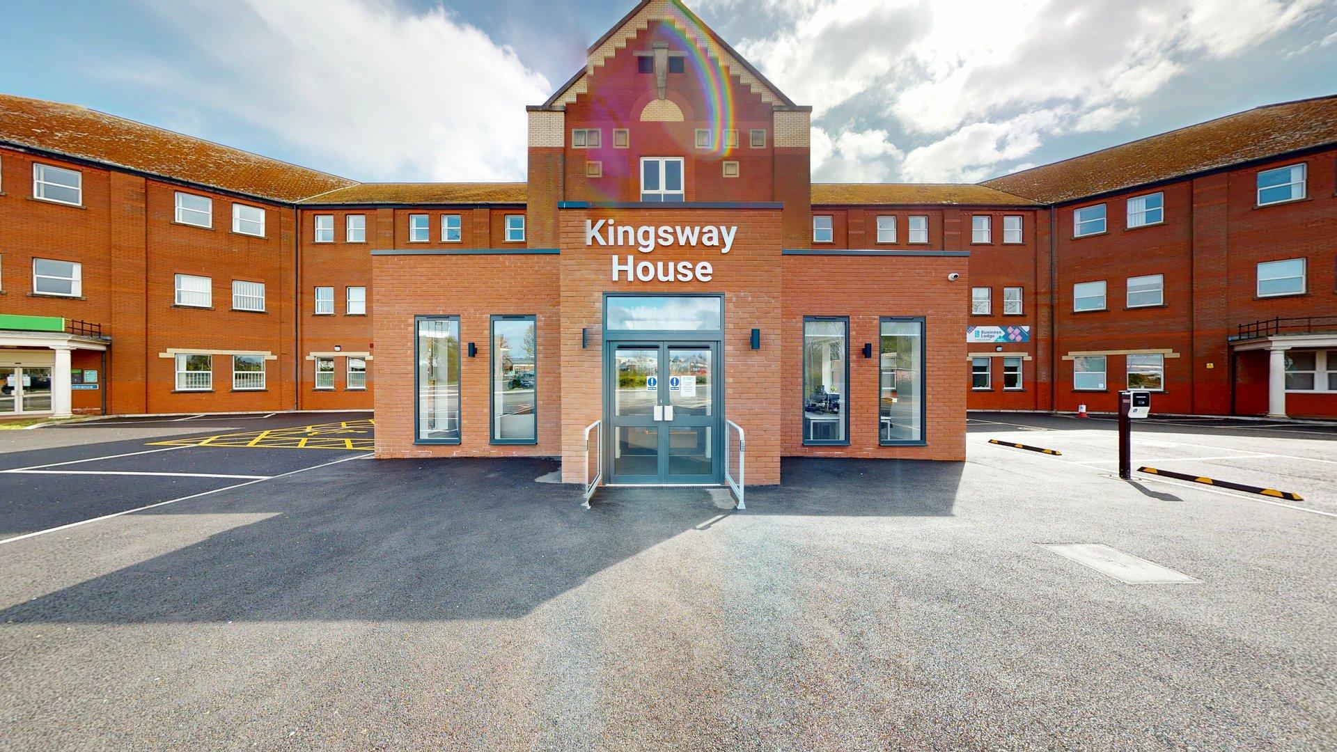 Caldwell Rd, Widnes to rent Building Photo- Image 1 of 13