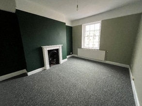 5 Regent St, Cheltenham to rent Interior Photo- Image 1 of 2