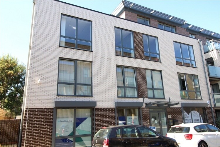 15 Myddleton Rd, London for sale Building Photo- Image 1 of 1