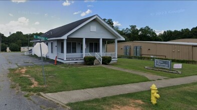 302 S Main St, Belton, SC for sale Primary Photo- Image 1 of 15