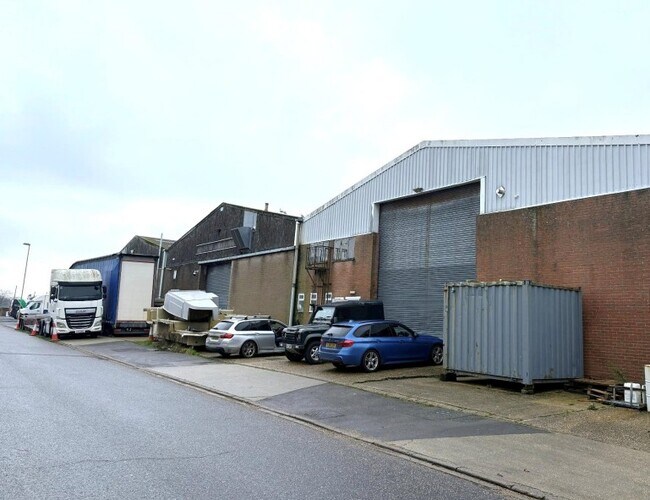 More details for 6-10 Queensway, New Milton - Industrial for Sale
