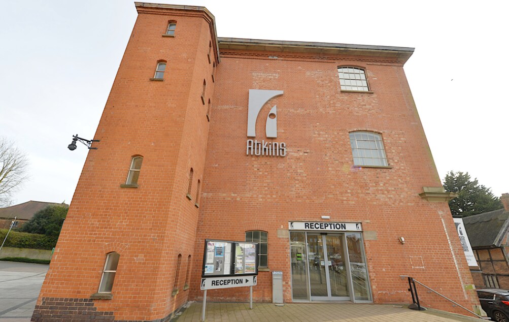 Lower Bond St, Hinckley to rent Building Photo- Image 1 of 6