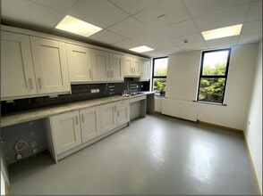 33 Dargan Rd, Belfast for sale Interior Photo- Image 1 of 4