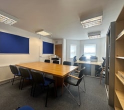 3 Lorne Park Rd, Bournemouth to rent Interior Photo- Image 1 of 3