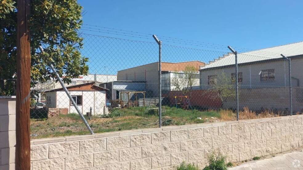 Land in Paracuellos de Jarama, Madrid for sale - Building Photo - Image 1 of 3