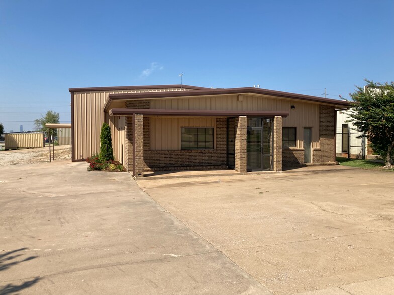 803 SE 83rd St, Oklahoma City, OK for rent - Building Photo - Image 1 of 8