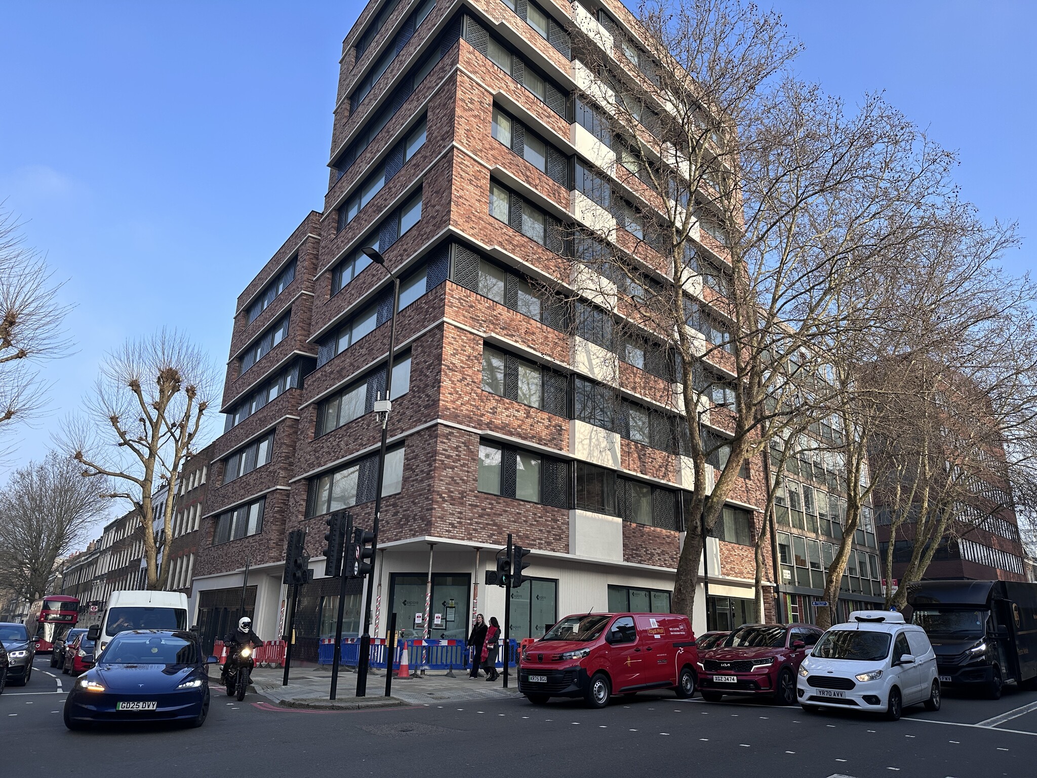 314-320 Grays Inn Rd, London to rent Building Photo- Image 1 of 3