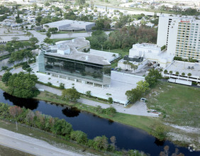 6600 N Andrews Ave, Fort Lauderdale, FL for rent Building Photo- Image 1 of 9