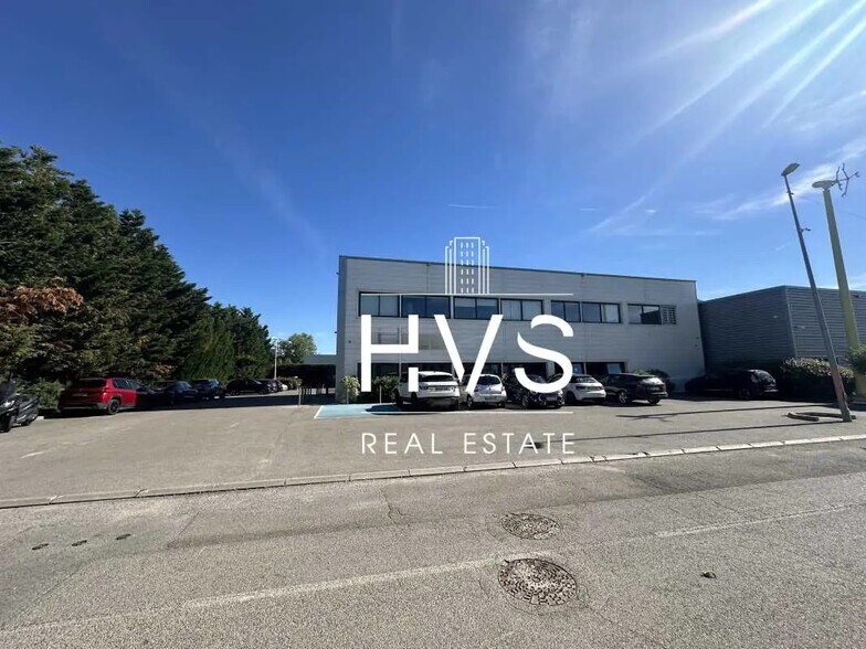 Office in Éguilles to rent - Building Photo - Image 1 of 1