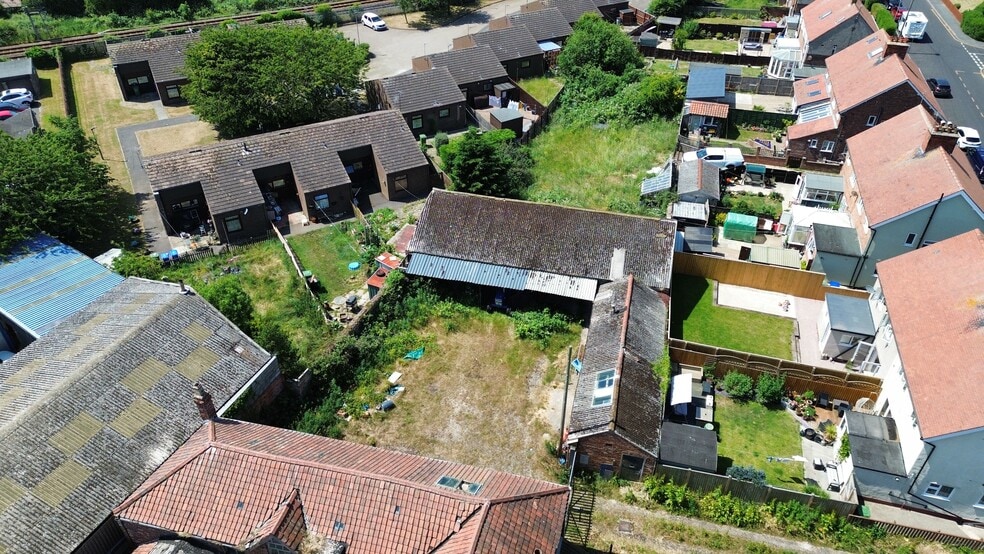 11 Carlton Rd, Filey for sale - Building Photo - Image 3 of 6