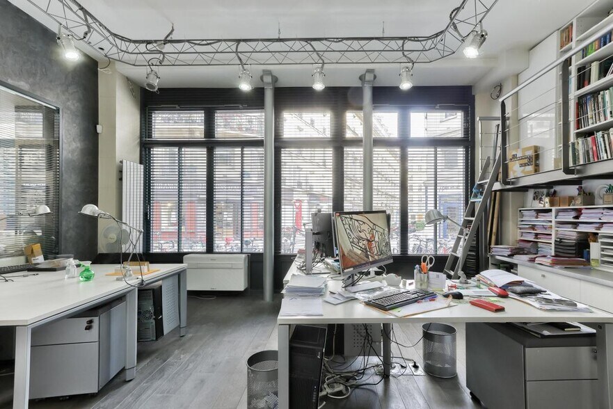 Office in Paris for sale - Building Photo - Image 3 of 9
