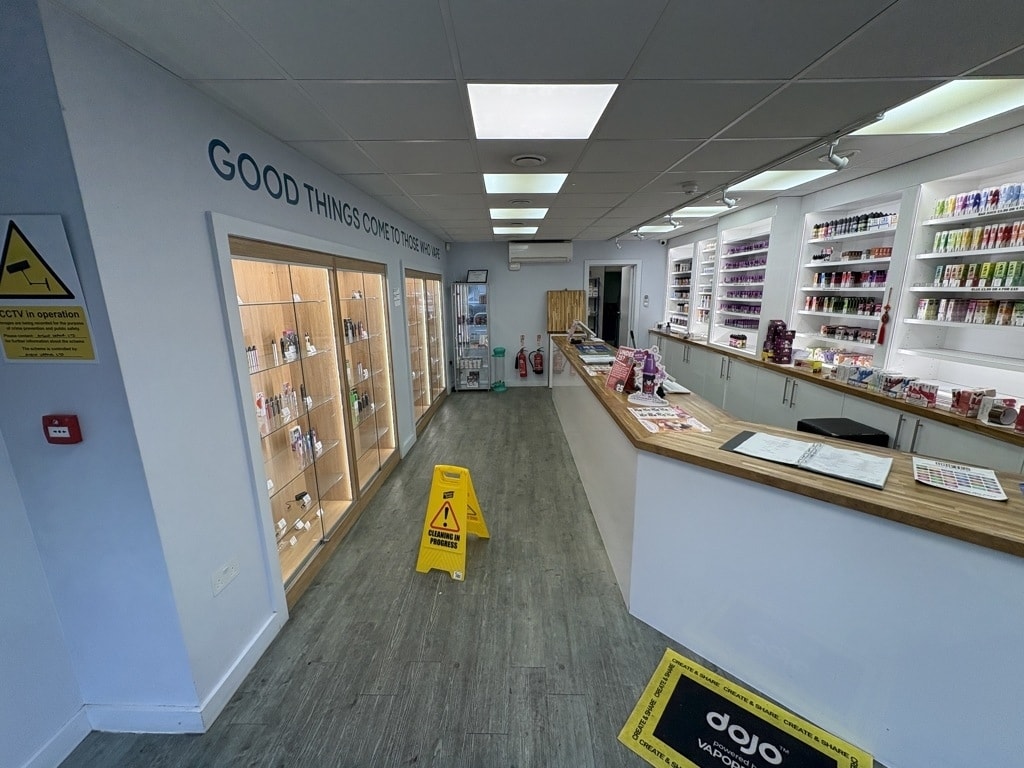 42 Market St, Eastleigh to rent Interior Photo- Image 1 of 6