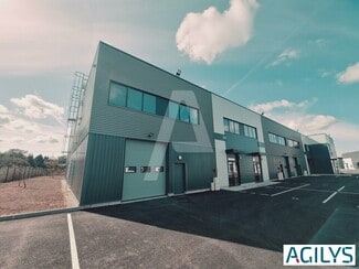 More details for 29 Rue Elsa Triolet, Savigny-le-Temple - Light Industrial to Rent