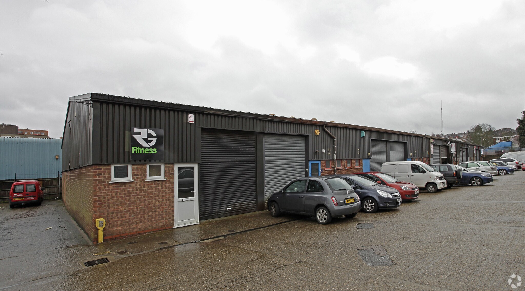 Latimer Rd, Luton for sale Primary Photo- Image 1 of 1