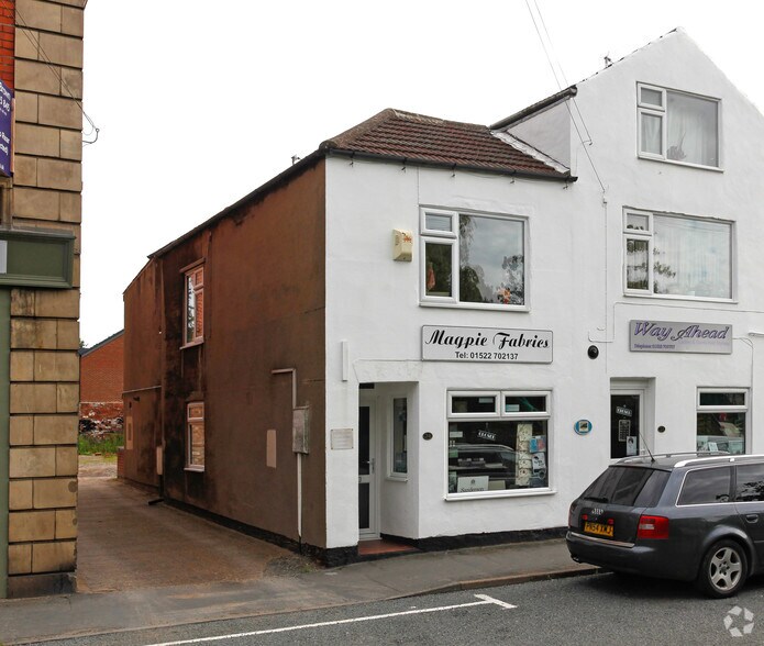 24 Bridge St, Saxilby for sale - Primary Photo - Image 1 of 1