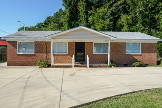 7133 Cliffdale Rd, Fayetteville, NC for sale Building Photo- Image 1 of 1