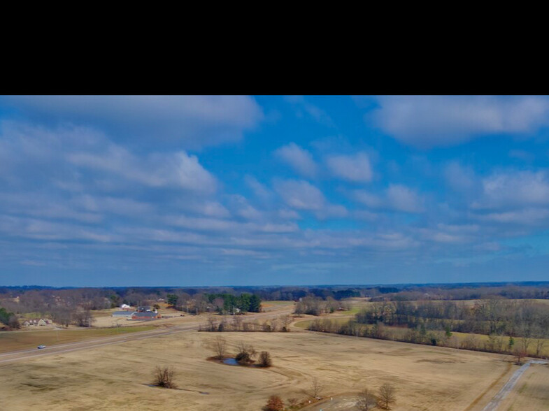 8201 Mount Carmel Rd, Brighton, TN for sale - Aerial - Image 1 of 1