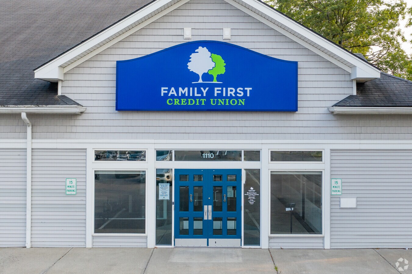 11001110 Long Pond Rd, Rochester 14626 Country Village UK