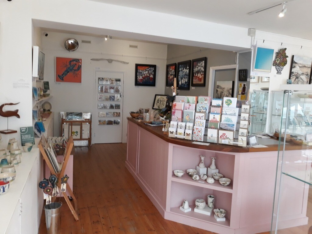 18a Bridge St, St Ives to rent Interior Photo- Image 1 of 2