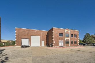 1901 Leroy Dr, Northglenn, CO for rent Building Photo- Image 2 of 4