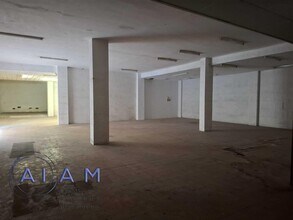 Retail in Pineda de Mar, Barcelona to rent Interior Photo- Image 1 of 30