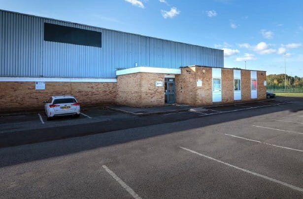 Industrial in Green Lane, Hounslow to rent - Building Photo - Image 1 of 60