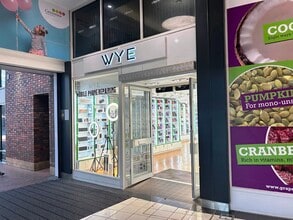 Grosvenor Centre, Macclesfield to rent Interior Photo- Image 1 of 1