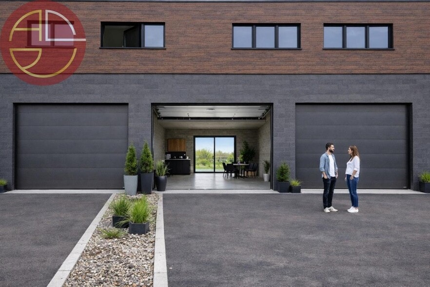 Industrial in Castanet-Tolosan for sale - Building Photo - Image 3 of 6