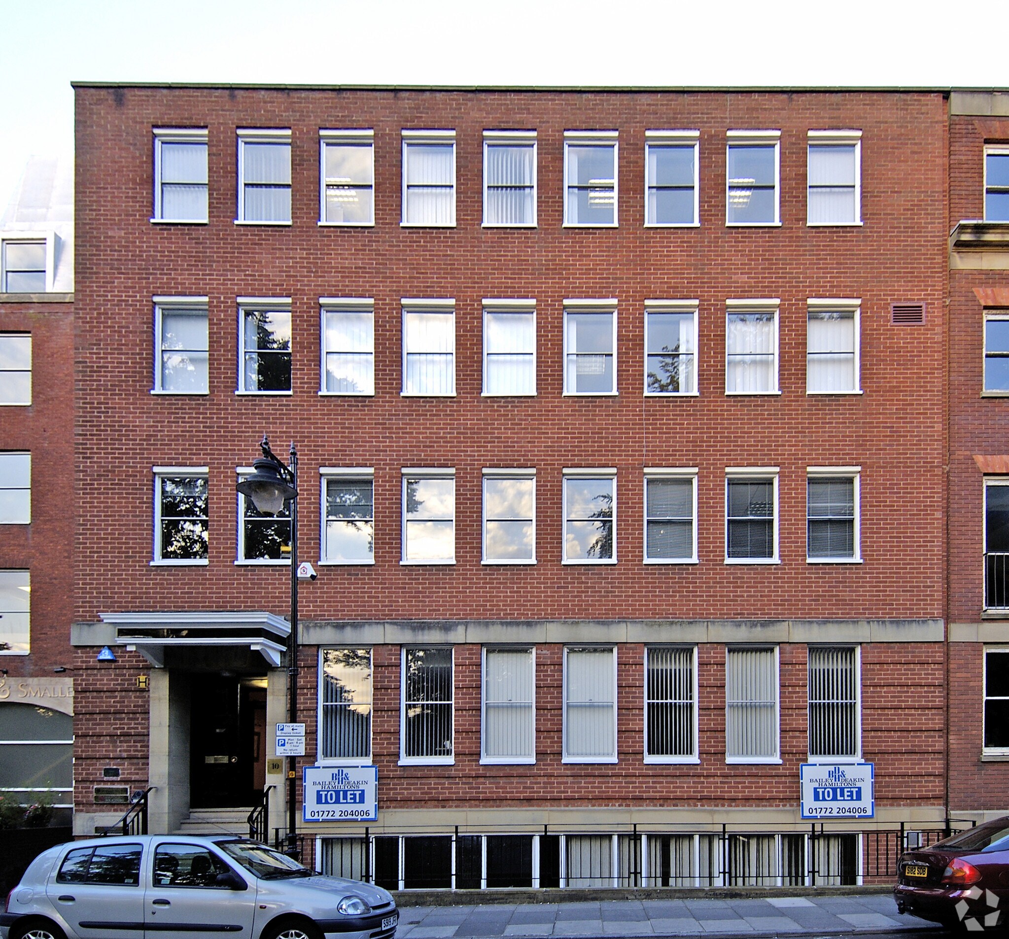 10 Winckley Sq, Preston for sale Primary Photo- Image 1 of 1