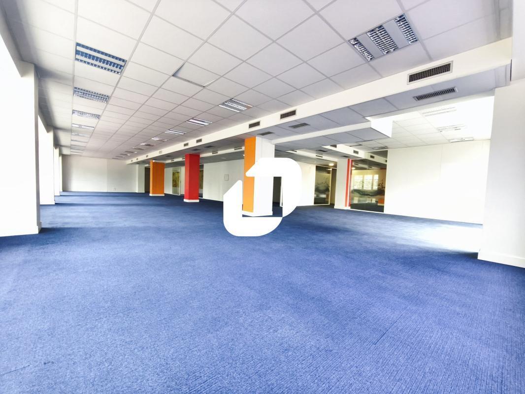 Office in Fontenay-sous-Bois for sale Interior Photo- Image 1 of 17