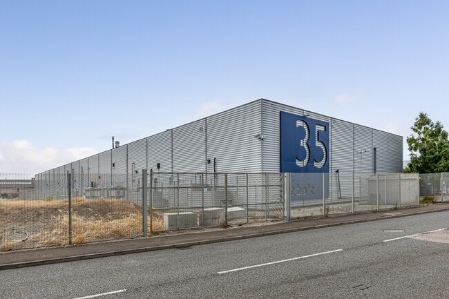 More details for 35 White Hart Ave, London - Industrial for Sale