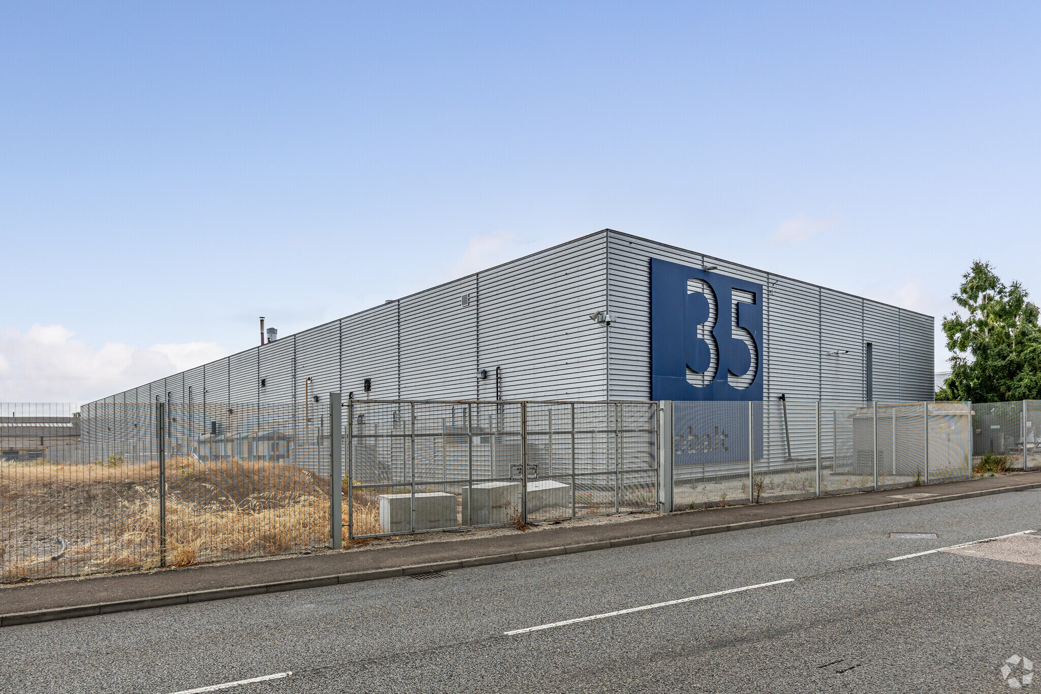 35 White Hart Ave, London for sale Building Photo- Image 1 of 7