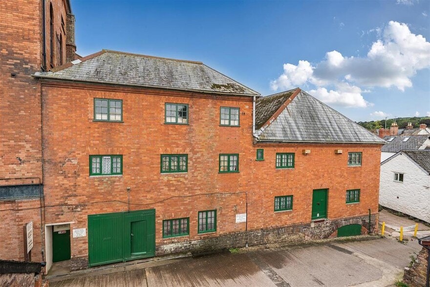 Old Brewery Rd, Wiveliscombe for sale - Building Photo - Image 1 of 24