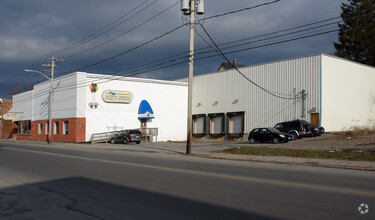 470 Factory St, Watertown, NY for sale Primary Photo- Image 1 of 1