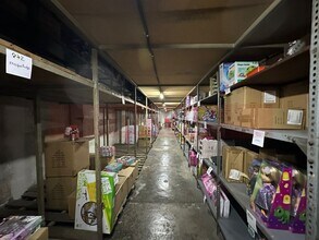 Retail in Barcelona, Barcelona to rent Interior Photo- Image 1 of 4