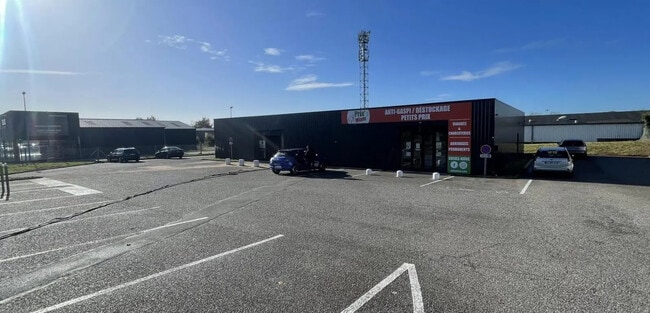 Location Commerce 256 m²
