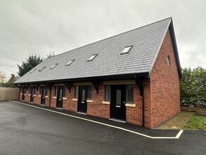 Station Yard Rd, Baschurch to rent Building Photo- Image 1 of 5