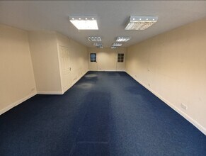 11 Summerhill Ct, Aberdeen to rent Interior Photo- Image 2 of 2