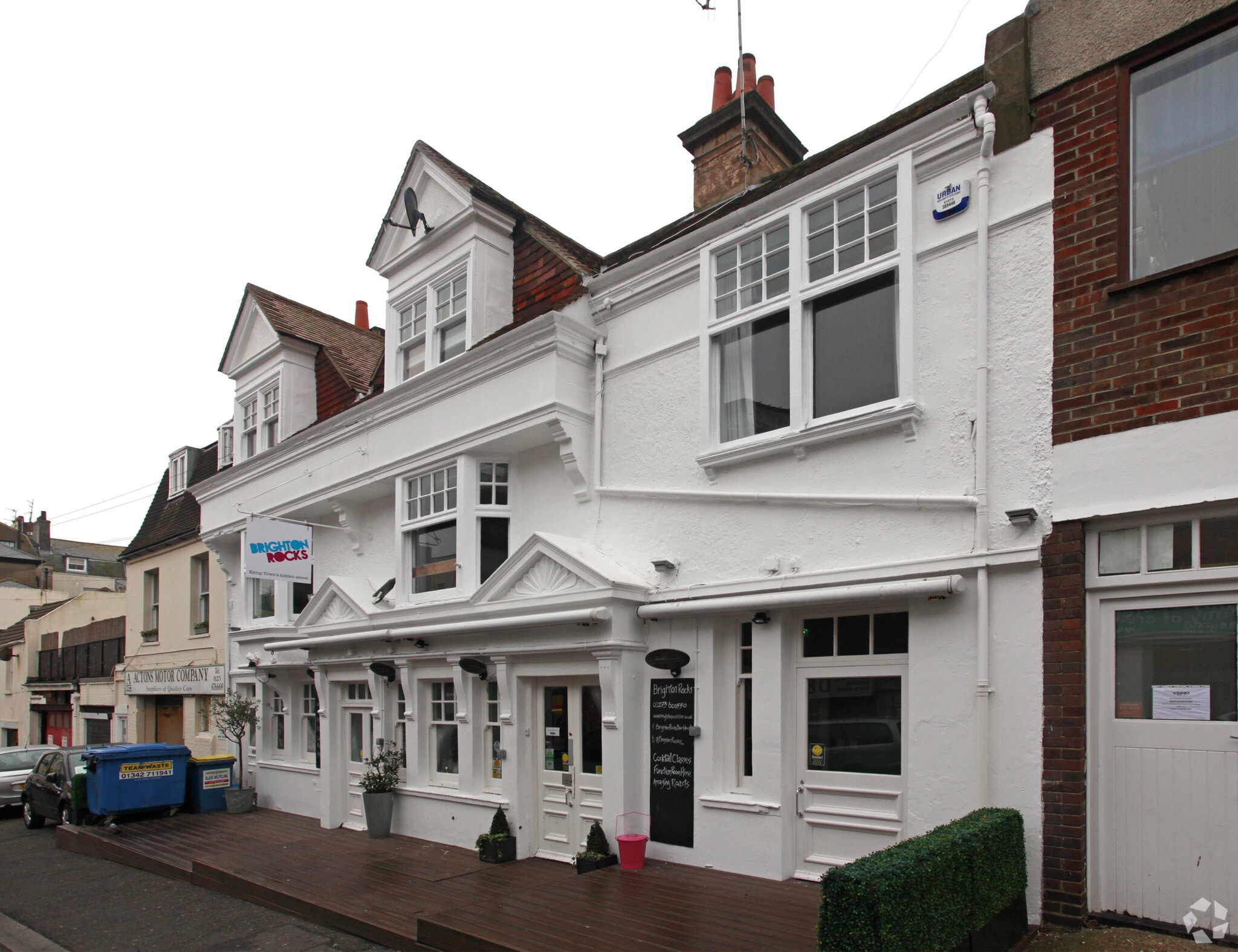 6 Rock Pl, Brighton for sale Primary Photo- Image 1 of 1